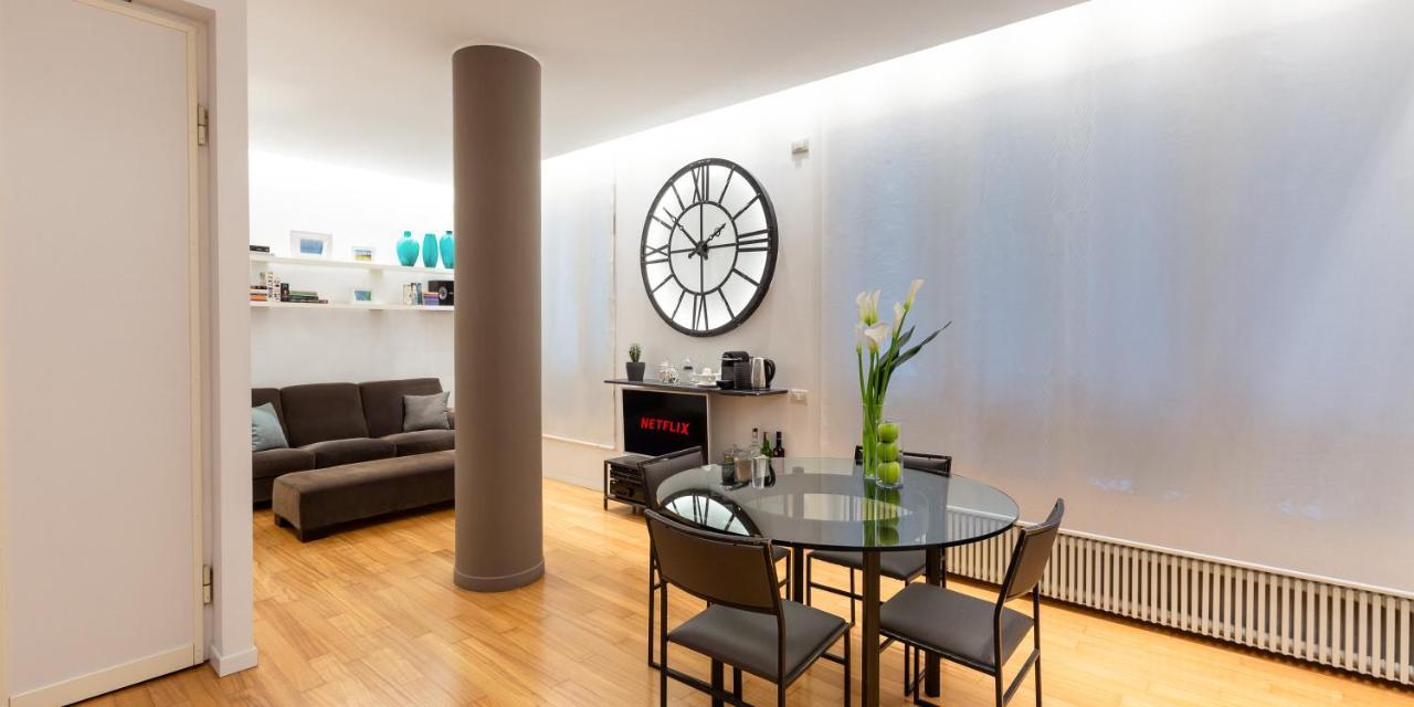 Suite Augustus - Free Parking Генуя Екстер'єр фото