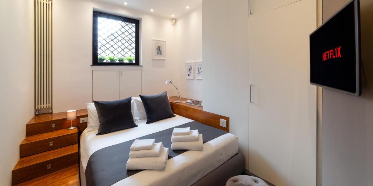 Suite Augustus - Free Parking Генуя Екстер'єр фото
